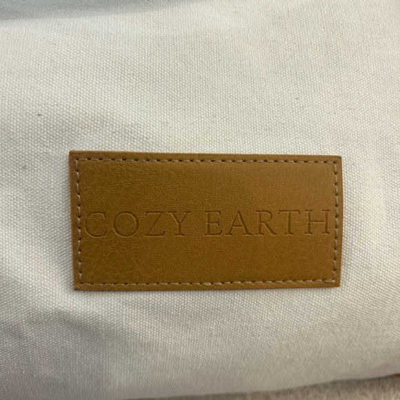 Cozy Earth Large White Ivory Canvas Duffle Bag - Travel in Style - Picture 11 of 11